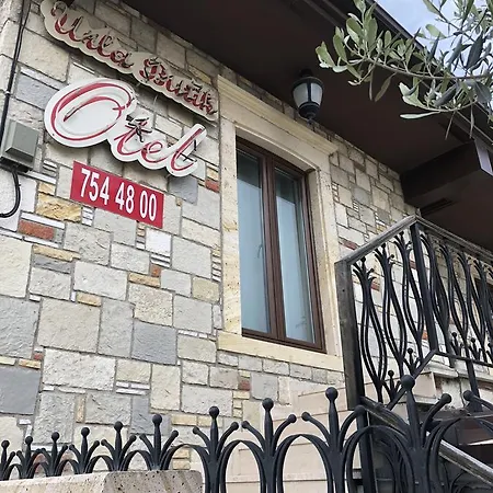B&B Urla Butik *